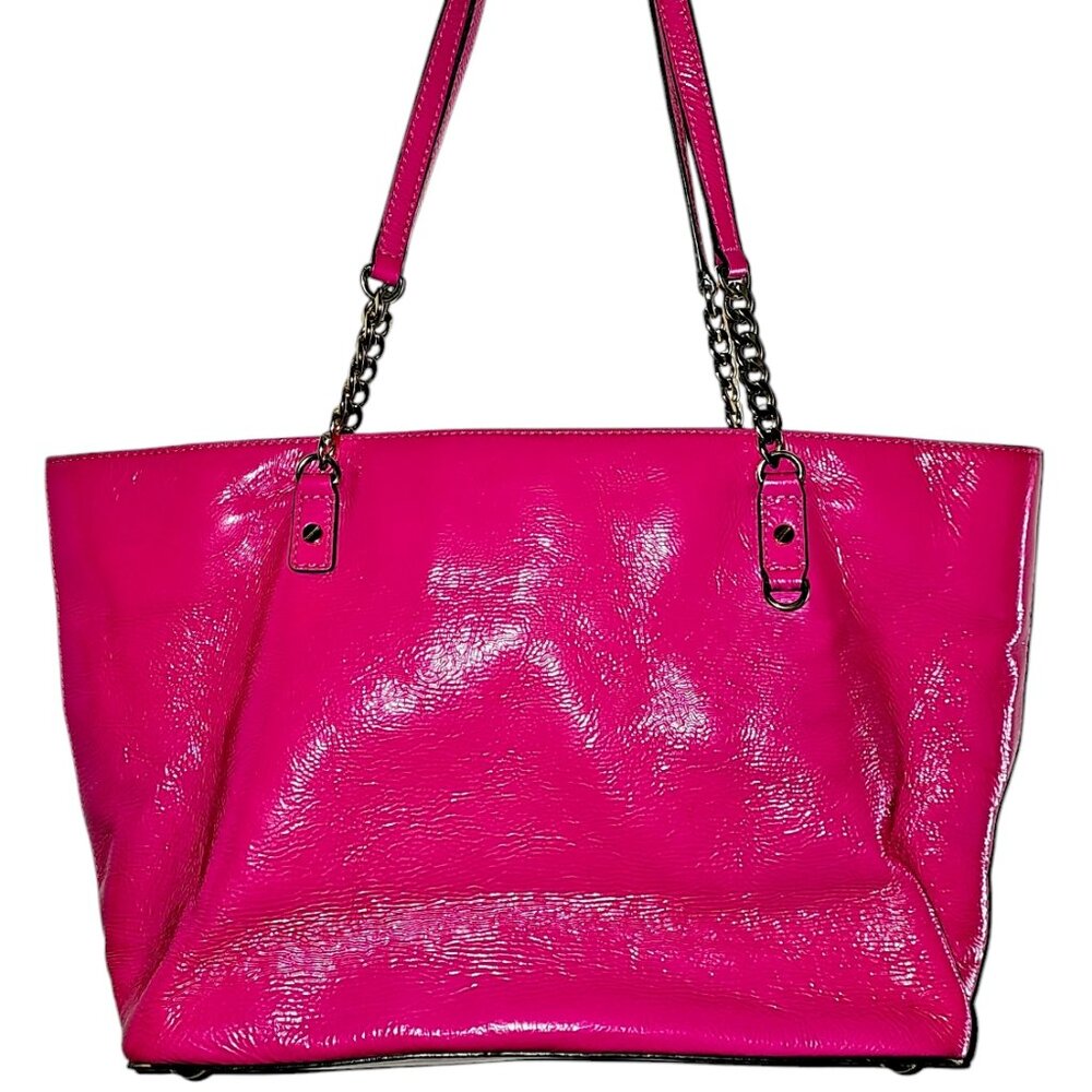 Michael Kors Patent Leather Tote – Bold & Stylish